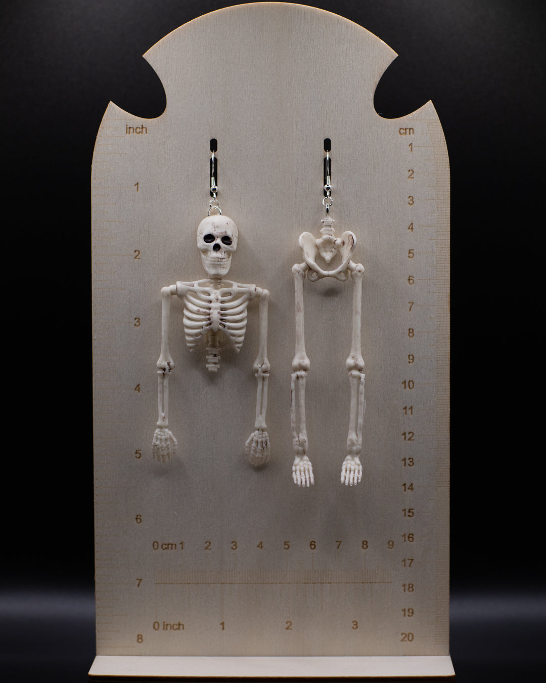 Skeletons Earrings - BONE WHITE